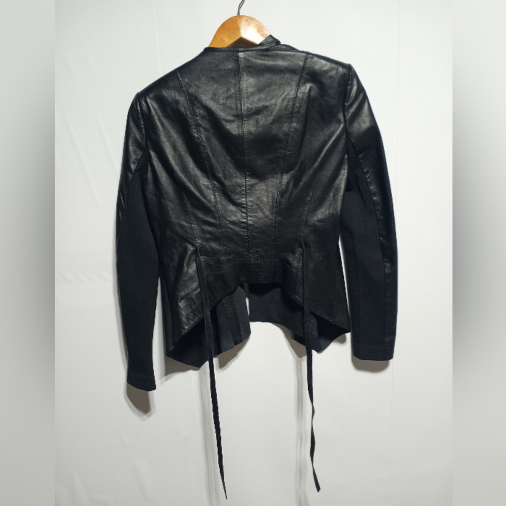 Y2K bebe Woman's Black Leather Wrap Top With Shoulder Pads Size XS - Picture 13 of 14